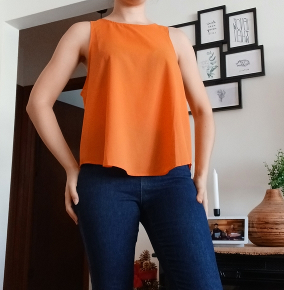 🆕️ MINKPINK Bright Orange 🍊 High Neck Tank Top - Picture 3 of 11